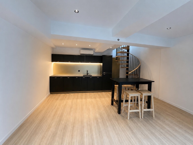 Bureau dans Paris à vendre - Photo principale - Image 1 de 11