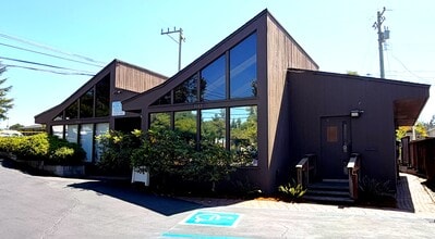 3141-3143 Paul Sweet Rd, Santa Cruz, CA à louer Photo intérieure- Image 1 de 10