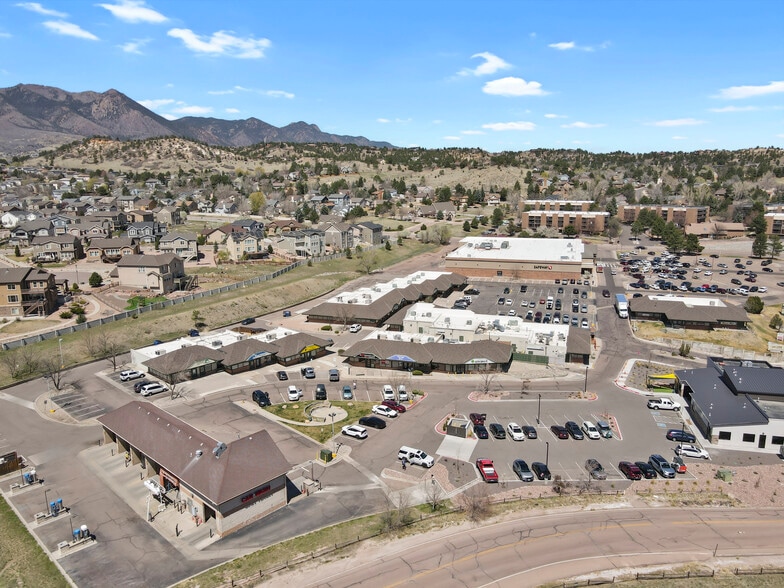 740 Village Center Dr, Colorado Springs, CO for lease - Building Photo - Image 3 of 19