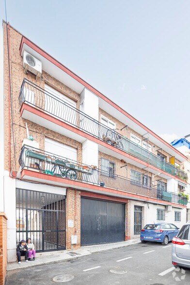 Calle Manganeso, 4, Madrid, Madrid for sale - Building Photo - Image 2 of 2