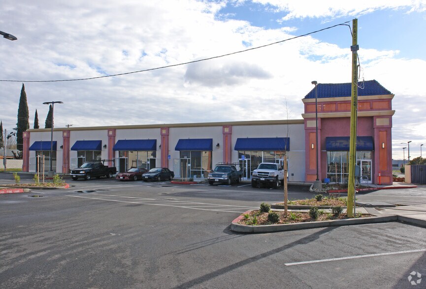 6525 65th St, Sacramento, CA for lease - Primary Photo - Image 1 of 5