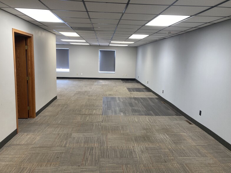 20 S 32nd Ave S, Saint Cloud, MN for sale - Building Photo - Image 2 of 16