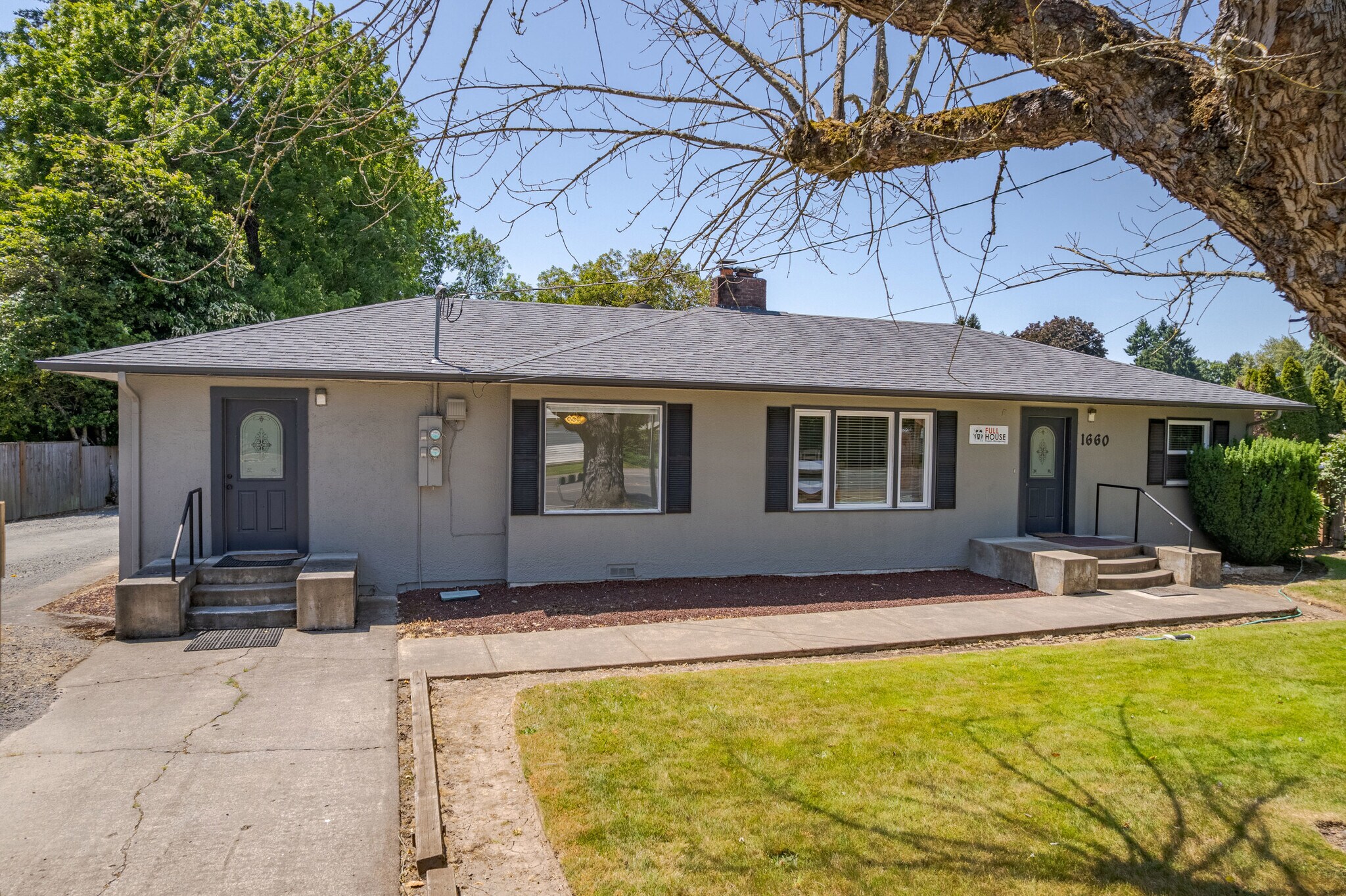 1660 River Rd, Eugene, OR à vendre Photo du bâtiment- Image 1 de 28