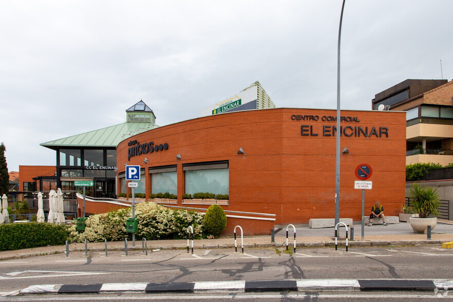 Camino Cura, 10, Alcobendas, Madrid à louer - Photo du bâtiment - Image 1 de 9