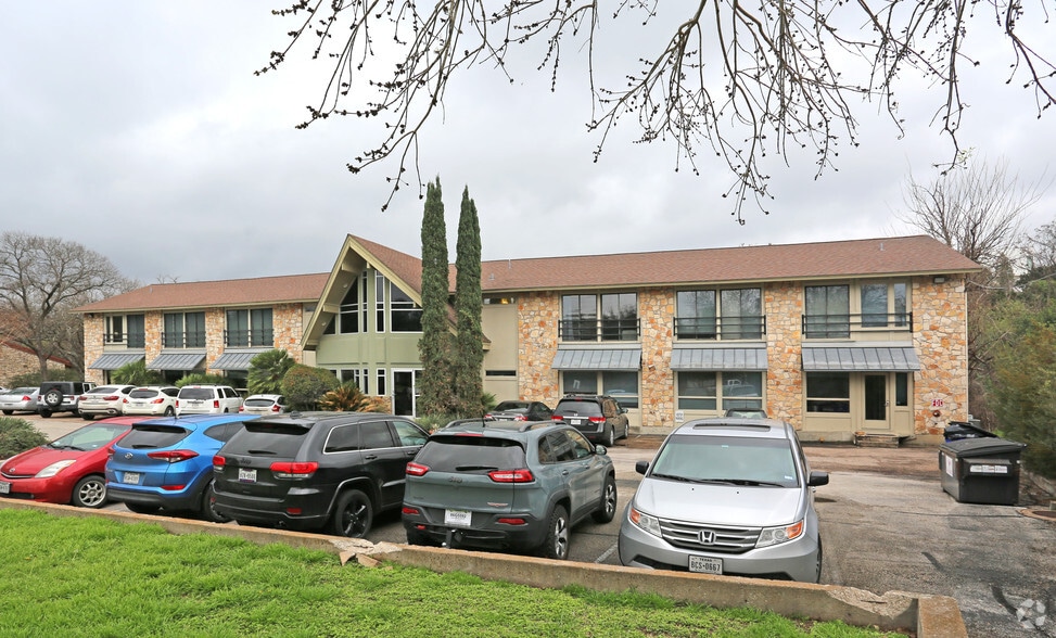 2720 Bee Caves Rd, Austin, TX for lease - Primary Photo - Image 3 of 6