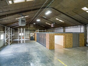 1662 Morrow St, Green Bay, WI à louer Photo intérieure- Image 2 de 33