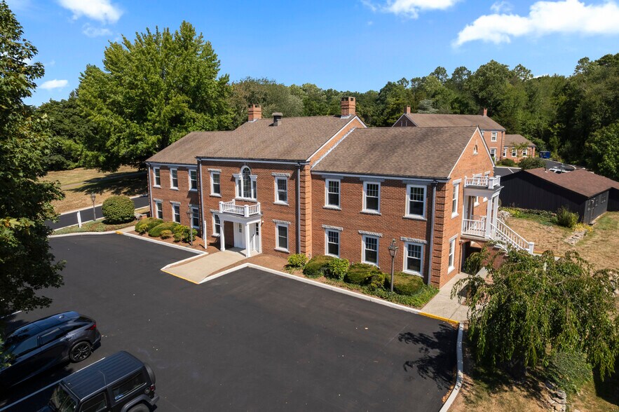 157 Goose Ln, Guilford, CT à louer - Photo du bâtiment - Image 3 de 5