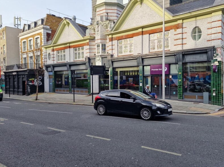 642 Wandsworth Rd, Londres à louer - Photo du bâtiment - Image 2 de 4