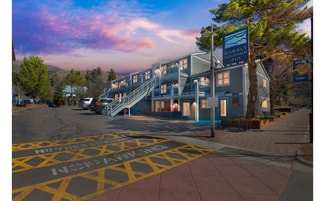 Plus de détails pour 220 Midland Ave, Basalt, CO - Services hôteliers à vendre