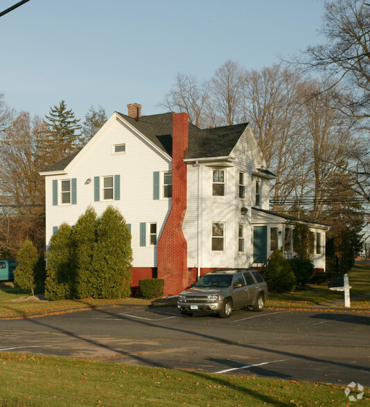 1309 Berlin Tpke, Berlin, CT for sale - Primary Photo - Image 1 of 1