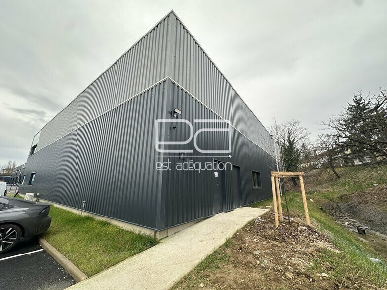 Flex in Vandoeuvre-les-Nancy for sale - Building Photo - Image 3 of 11