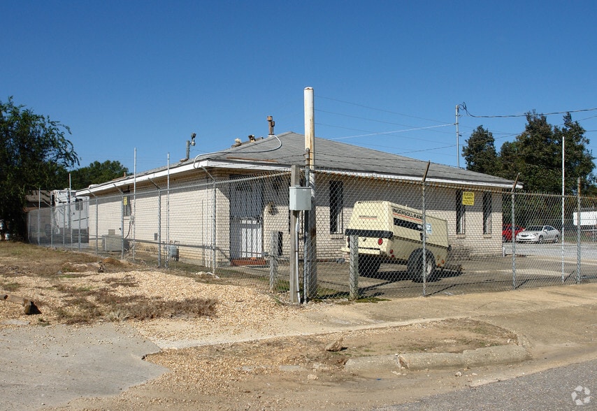 4644 Endover Dr, Montgomery, AL à vendre - Photo du bâtiment - Image 2 de 5