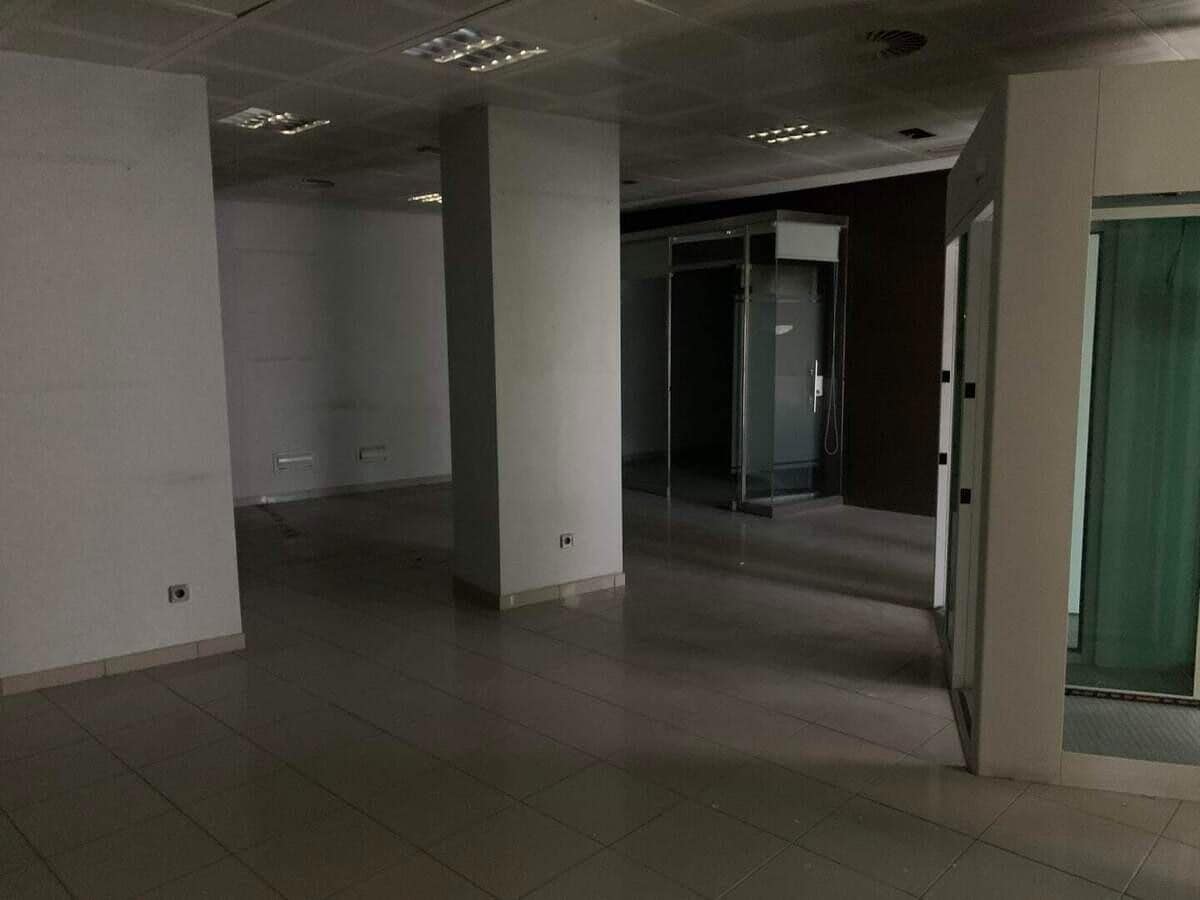Madrid, MAD 28035 - Unit - -  - Interior Photo - Image 1 of 3