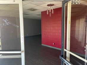 2110 Hancock St, San Diego, CA à louer Photo intérieure- Image 2 de 15