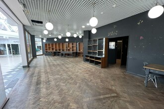 Swan Walk, Horsham for lease Interior Photo- Image 2 of 2