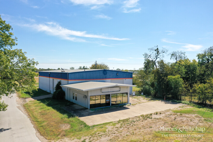 501 S Virginia St, Terrell, TX for sale - Building Photo - Image 1 of 1