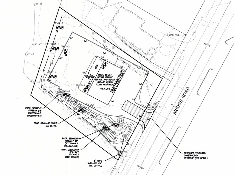 156 Bridge Road, Salisbury, MA à vendre - Photo du bâtiment - Image 2 de 10