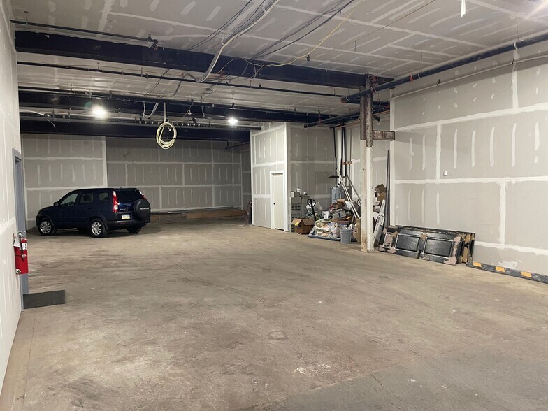 621-25 Reed St, Philadelphia, PA à louer - Photo intérieure - Image 2 de 3