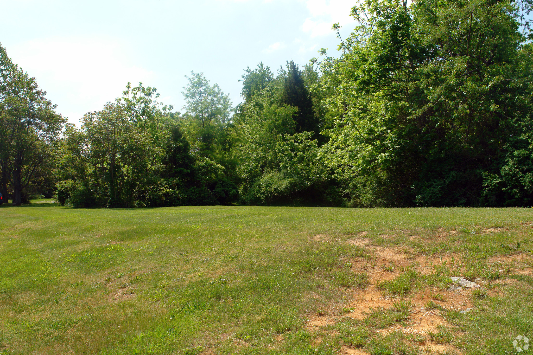 11947 Robinwood Dr, Hagerstown, MD for sale Primary Photo- Image 1 of 1