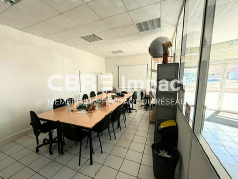 21 Rue Des Grandes Varennes, Ahuy à louer - Photo intérieure - Image 3 de 7