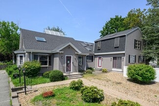 Plus de détails pour 275 W Main St, Norton, MA - Bureau à vendre