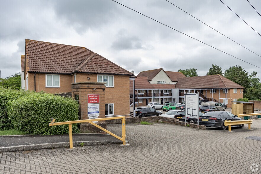 Woodlands, Bradley Stoke for sale - Primary Photo - Image 2 of 13