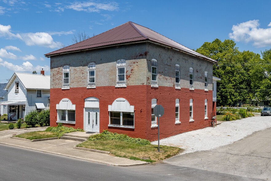 2032 S J St, Elwood, IN à vendre - Photo principale - Image 1 de 1