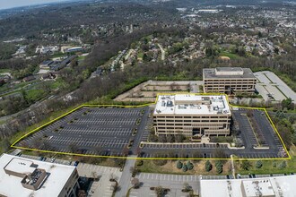 730 Holiday Dr, Pittsburgh, PA - AERIAL map view