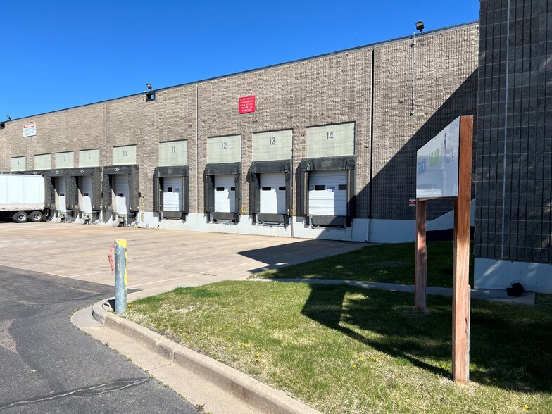 13331-13333 E 37th Ave, Denver, CO for lease - Building Photo - Image 2 of 15