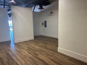 7293 W Sahara Ave, Las Vegas, NV à louer Photo intérieure- Image 2 de 6