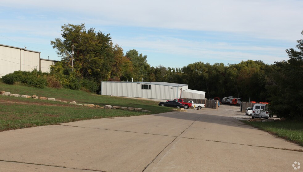 3910 Main St, Grandview, MO à louer - Photo du bâtiment - Image 2 de 2