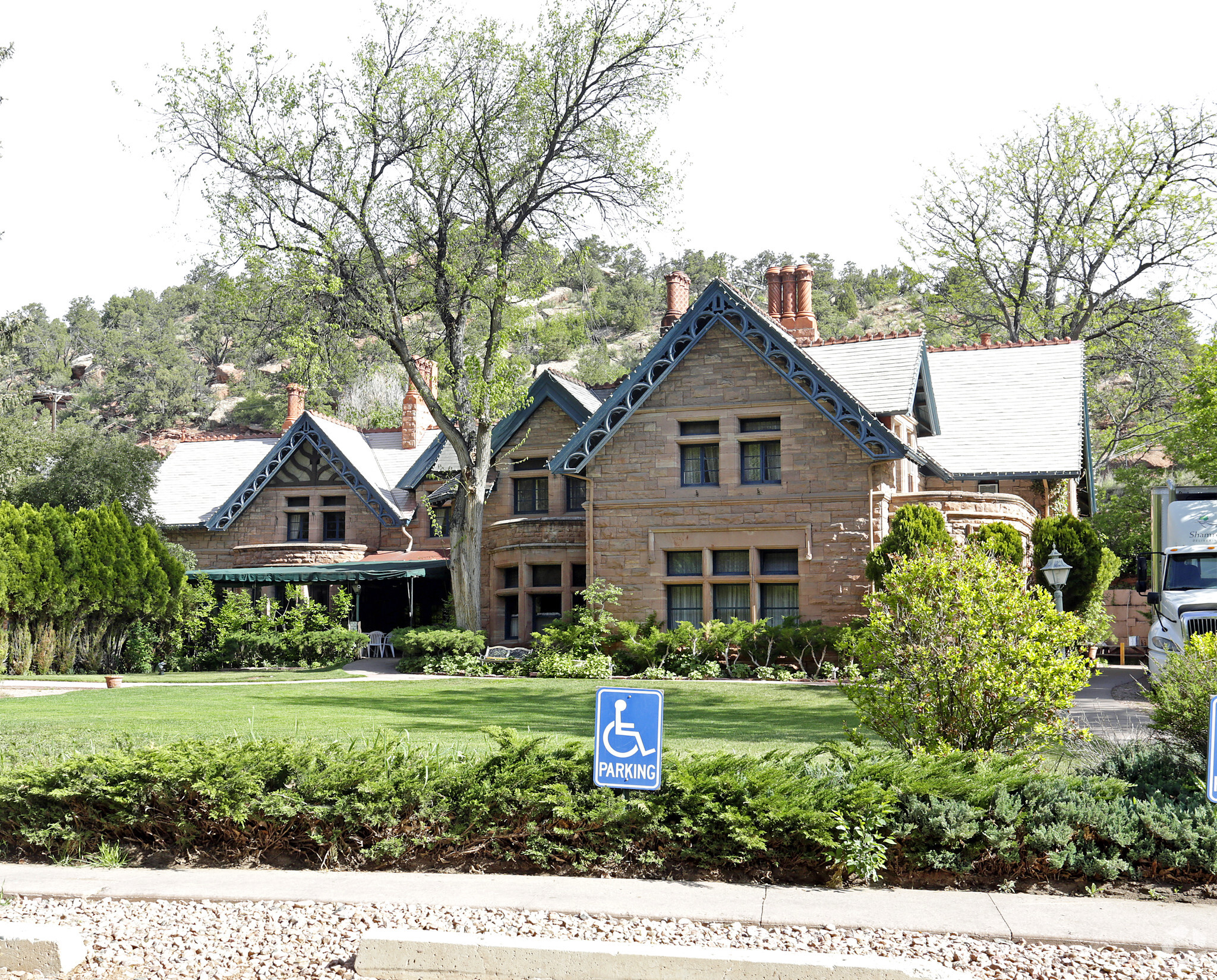 404 Manitou Ave, Manitou Springs, CO à vendre Photo principale- Image 1 de 1