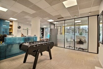 84 Quai De La Loire, Paris for lease Interior Photo- Image 2 of 5