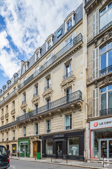 81 Rue De Miromesnil, Paris for sale - Building Photo - Image 2 of 4