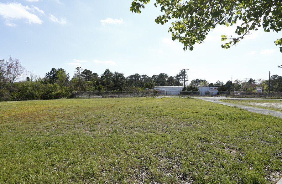 4434 Long Beach Rd SE, Southport, NC à vendre - Photo du bâtiment - Image 3 de 9