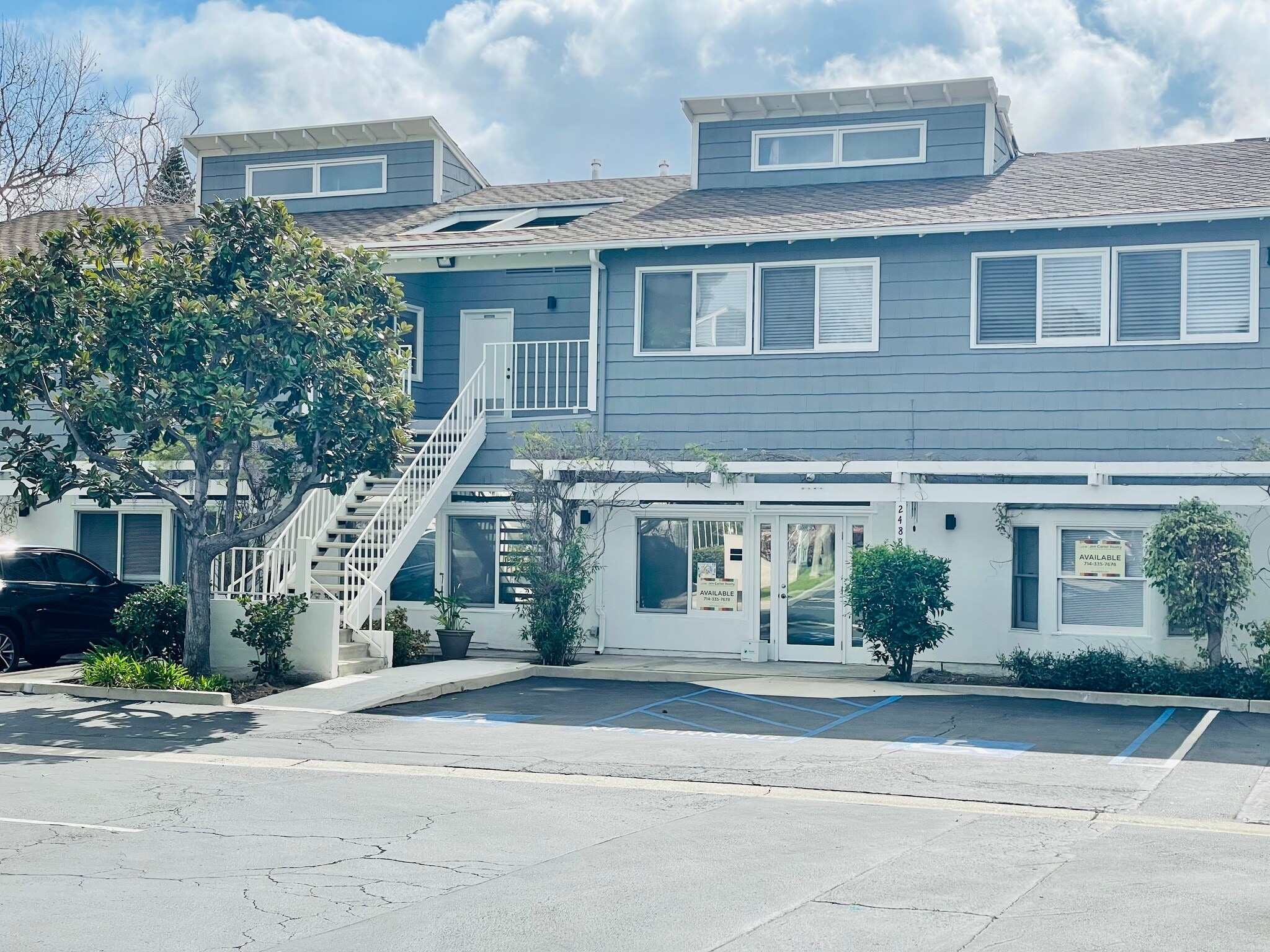 2488 Newport Blvd, Costa Mesa, CA for lease Building Photo- Image 1 of 16