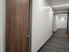 17877 Von Karman Ave, Irvine, CA à louer Photo intérieure- Image 2 de 7