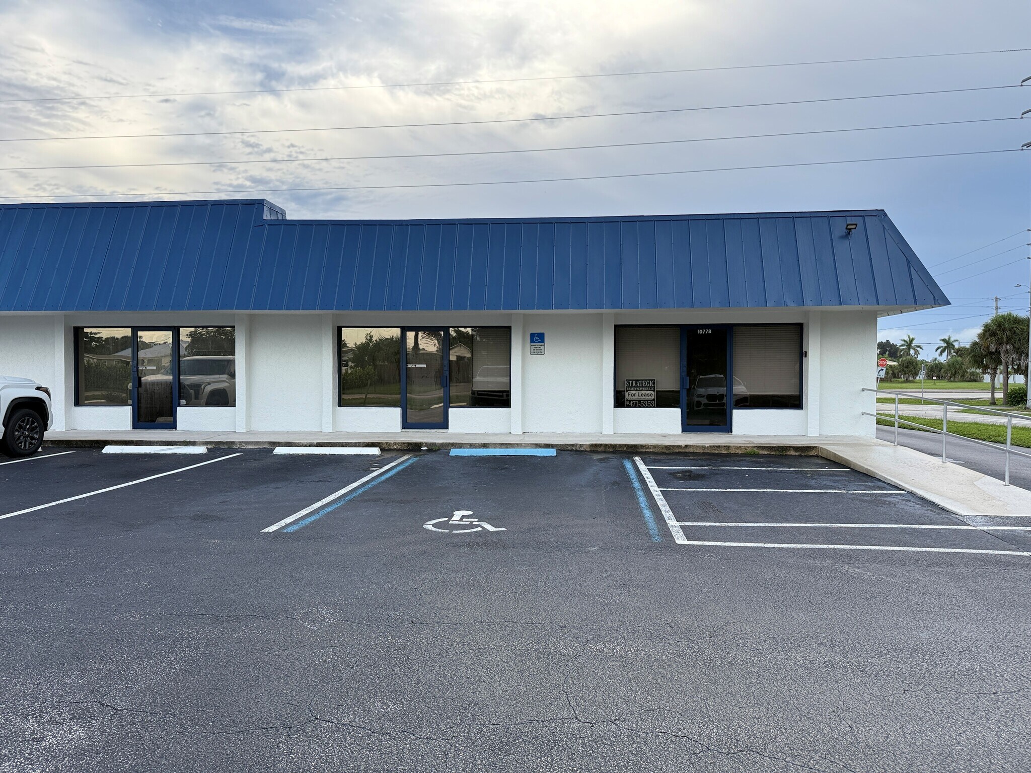 10750-10778 SE Federal Hwy, Hobe Sound, FL for lease Building Photo- Image 1 of 6