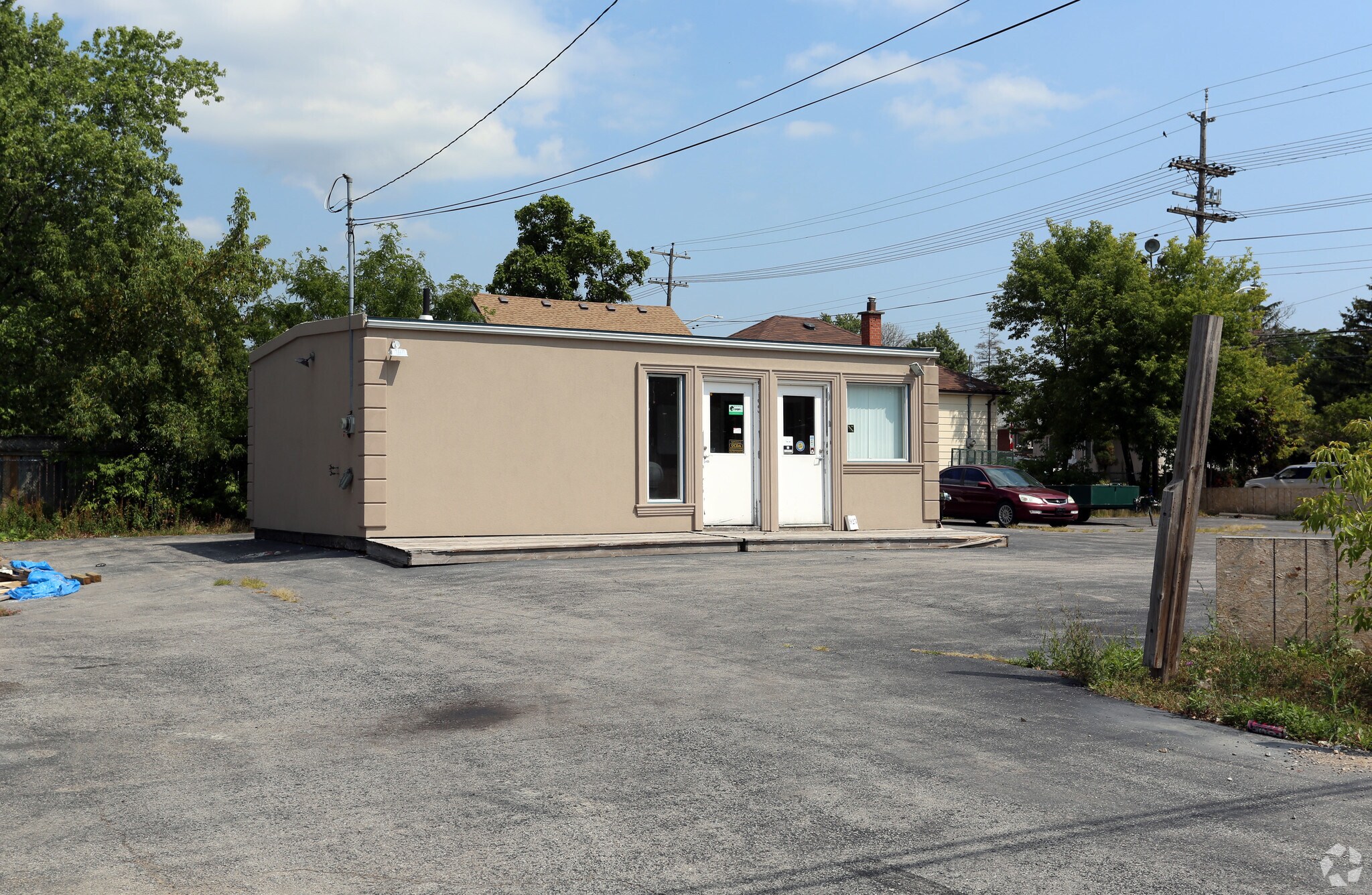 925 Queensdale Ave E, Hamilton, ON à vendre Photo principale- Image 1 de 1