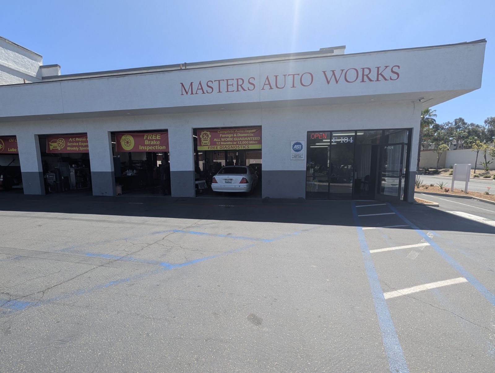 151 N Rose St, Escondido, CA for lease Primary Photo- Image 1 of 38