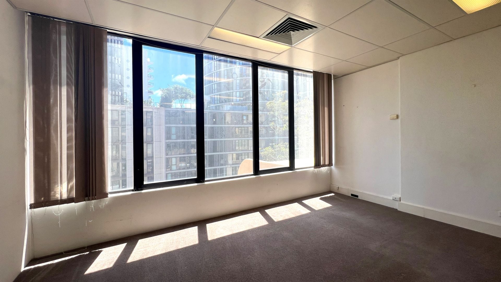 251 Oxford St, Bondi Junction for lease Interior Photo- Image 1 of 3