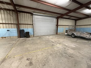 2838 Industrial Plaza Dr, Tallahassee, FL for lease Interior Photo- Image 2 of 11