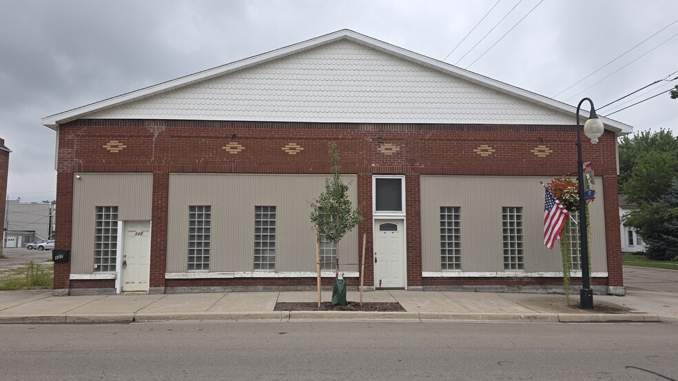 127 North St, Morenci, MI for sale - Building Photo - Image 2 of 11