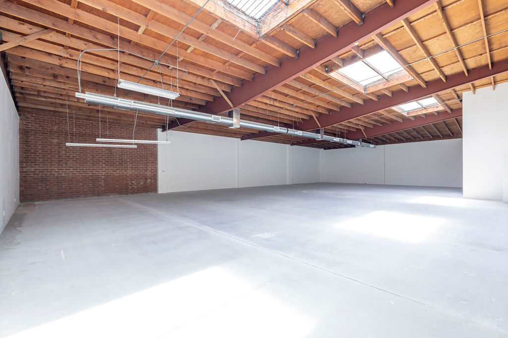 4625 W Washington Blvd, Los Angeles, CA for lease Interior Photo- Image 1 of 3