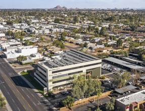 2633 E Indian School Rd, Phoenix, AZ - Aérien  Vue de la carte