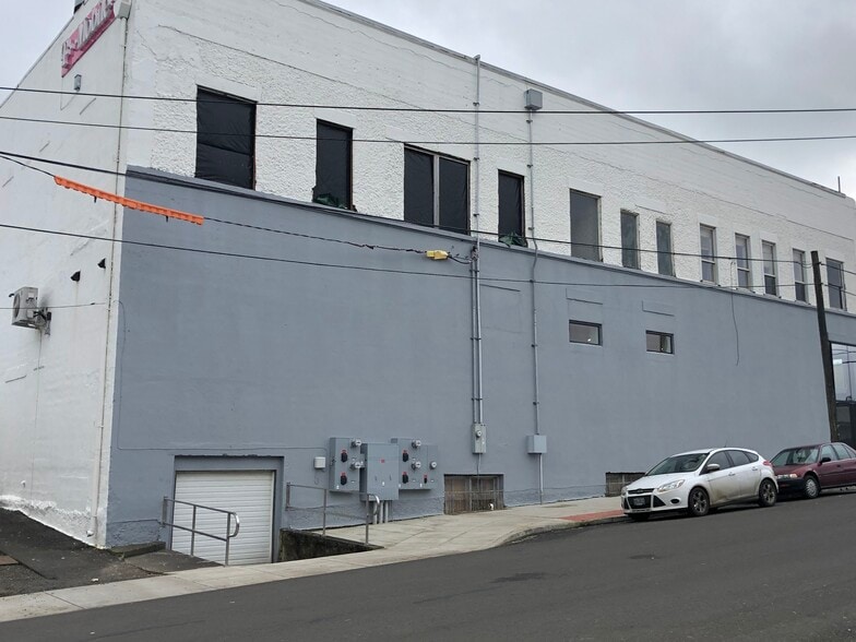 1902 1st St, Tillamook, OR for lease - Building Photo - Image 3 of 6
