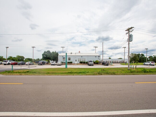 More details for 3500 Kingshighway, East Saint Louis, IL - Sports & Entertainment for Sale