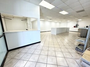 1302 Washington Blvd, Beaumont, TX à louer Photo intérieure- Image 1 de 5