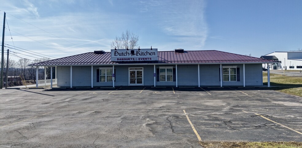14232 Lincoln Way E, Dalton, OH à vendre - Photo du bâtiment - Image 3 de 6