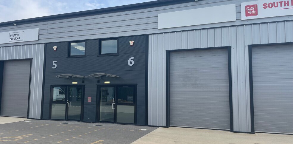Harrier Way, Yaxley for lease - Building Photo - Image 2 of 2